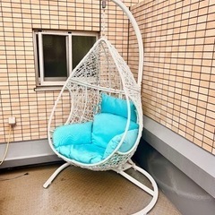 ハンギングチェアの画像
