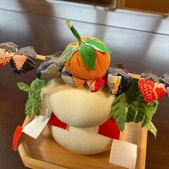 【商談中】さしあげます　古い和布でできた鏡餅かざりの画像