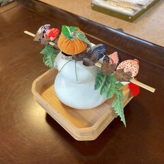 【商談中】さしあげます　古い和布でできた鏡餅かざりの画像