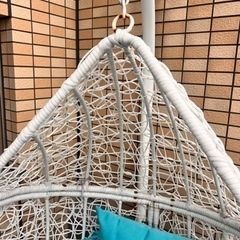 ハンギングチェアの画像