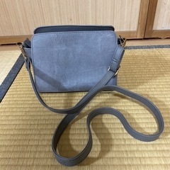 ショルダーバックの画像