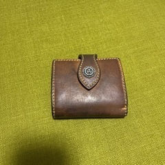 サードの皮財布