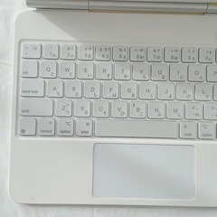 マジックキーボード ホワイト iPad Pro 11インチ用の画像
