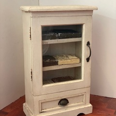 アンティーク家具　棚　小物入れ