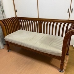 木製チェアの画像