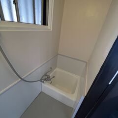 初期費用０円！地域最安家賃！！２０４号室！無料インターネット！広々３０平米！風呂トイレ別！2人入居可！ペット可！高齢者・生活保護・外国人可！宅配ボックスあり！100m以内に近隣駐車場あり！ - 不動産
