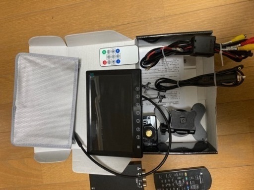 車載モニターとテレビチューナー