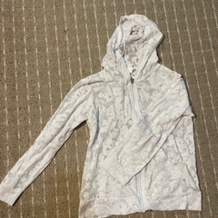 【5枚セット】女の子用　ノーブランド　130〜140サイズ　トップスの画像