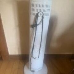 コロナ 遠赤外線電気ストーブ　省エネ 首振り タイマー機能 温度...