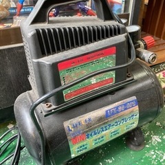 LIFELEX ミニオイルレスエアーコンプレッサー LFX-80...