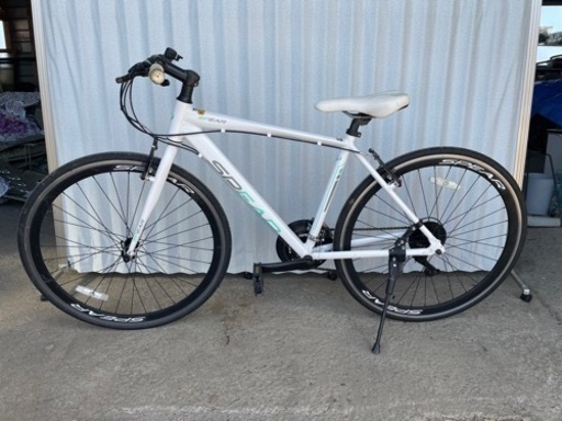●SPEAR クロスバイク 700×25C 白 ●7段×3変速ギア