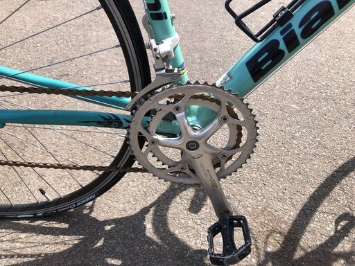 ロードバイク　Ｂｉａｎｃｈｉ　イタリア製　高級バイク　