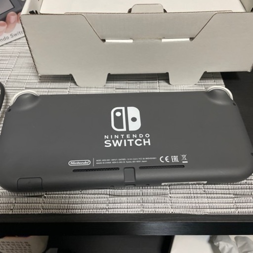 ニンテンドーSwitchライト本体