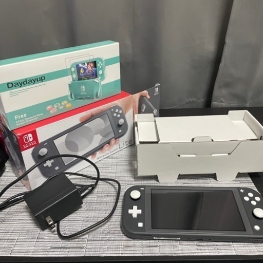 ニンテンドーSwitchライト本体