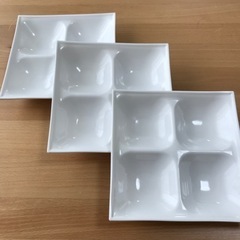 ランチプレート　3枚　プラスチック（決まりました）