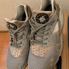 NIKE エアハラチ　30.5cm