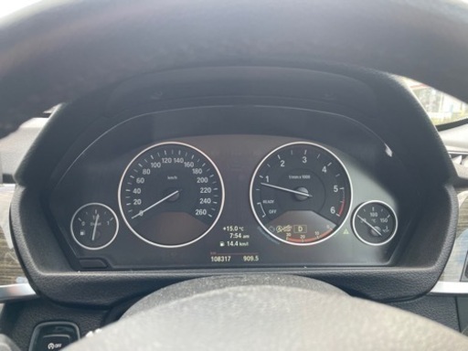 BMW 320d F30 luxury 11万キロ　車検12月まで