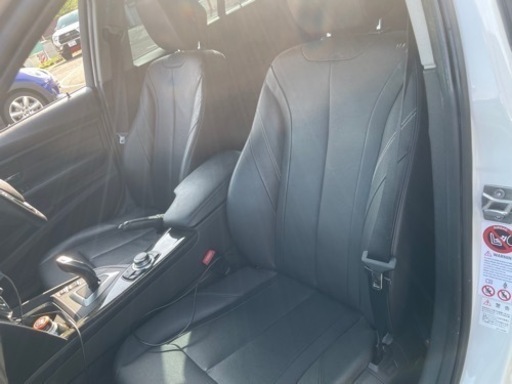 BMW 320d F30 luxury 11万キロ　車検12月まで