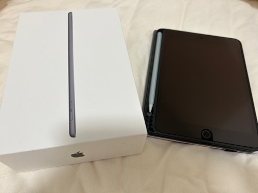 美品★iPad mini5 wifi64GBモデル　画面フィルム＆ペンシル＆ケース＆箱つき