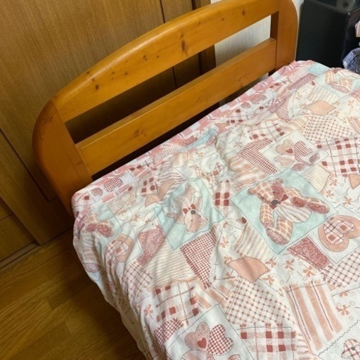 シングルベッド