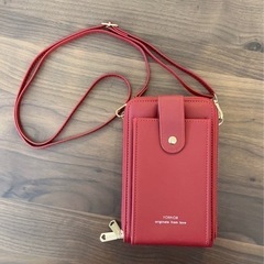 【ほぼ新品】スマホ　ショルダー　携帯バッグ　ウォレットバッグの画像