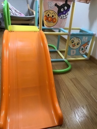 アンパンマンすべりだい