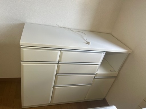 キッチンボード