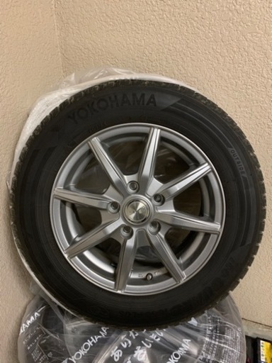 ヴォクシーのホイールタイヤセット 195/65R15