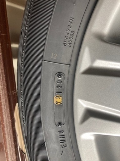 215/65R16 アルファード新車外し