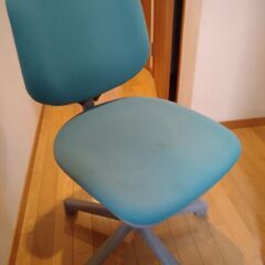 オフィスチェアの画像