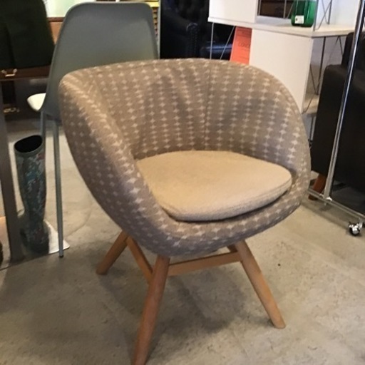 MOMO NATURAL モモナチュラル M-ROUND CHAIR ダイニングチェア 回転椅子 回転チェア