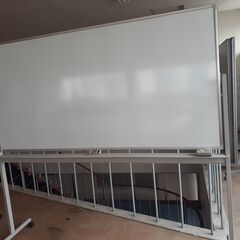 ホワイトボード両面仕様