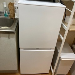 冷蔵庫　121L右開き
