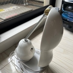蛍光灯スタンド　タダでお譲りします