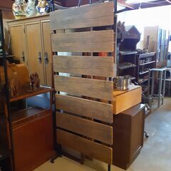 【商談中】山善 YAMAZEN 木製 突っ張りラック　/MJ-0385 1Fの画像