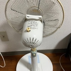 扇風機 白の画像