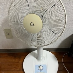 扇風機 白