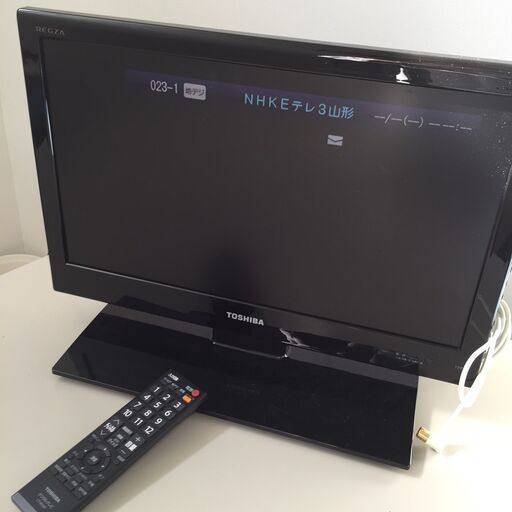 ○【通電確認済】TOSHIBA 東芝 REGZA レグザ 19インチ液晶カラーテレビ 19P2 2011年製 B-CASカード(NF230419)472-50