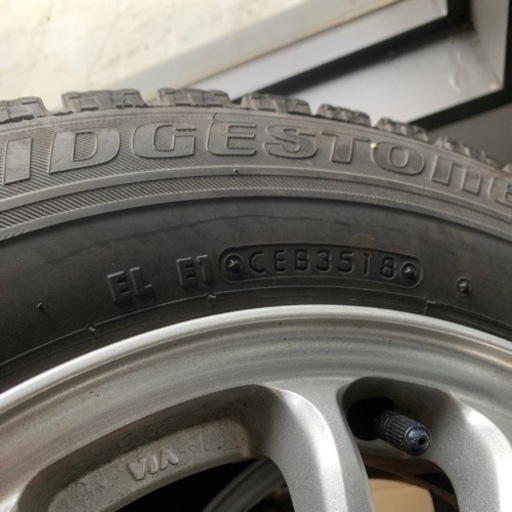 （中古】軽自動車スタッドレス&ホイール4本セット　145/80R13
