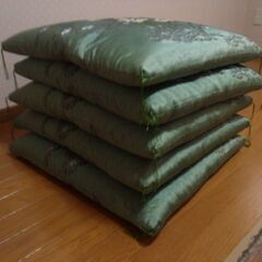 座布団５枚の画像