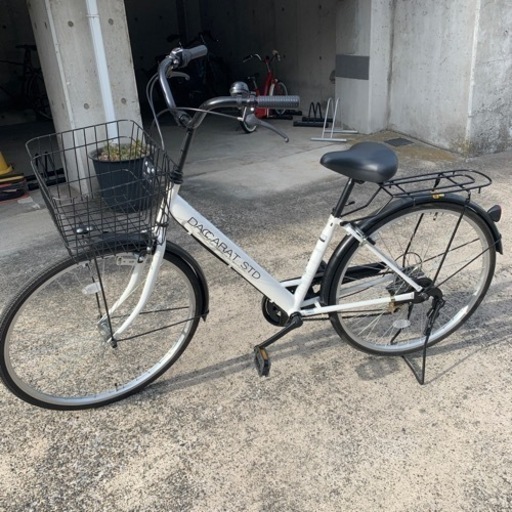 26インチシティサイクル　六段変装　白色　サイモト自転車