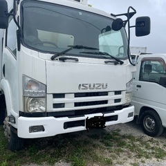いすゞ 4トン冷蔵冷凍車　車検付き今年11月27日