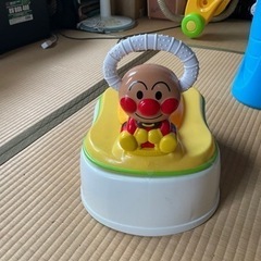 ほぼ新品‼️アンパンマンおまる6ウェイ