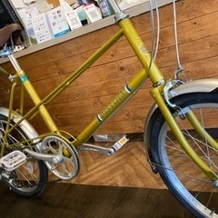 両タイヤ新品ミニベロ　黄色 前後タイヤ新品！】6段変速 20インチミニベロ マスタード