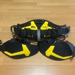 PETZL ペツル アストロ ボッド ファスト  ハーネス