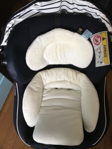 Combiチャイルドシート0歳から4歳頃まで!!
