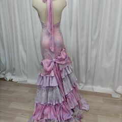神田うのデザインのドレス。サイズは9号です。の画像