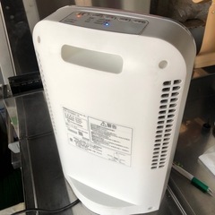 2019年 アイリスオーヤマ  電気セラミックファンヒーター JCD-12TDSW1 1200w 美品 トイレヒーター 洗面所ヒーターの画像