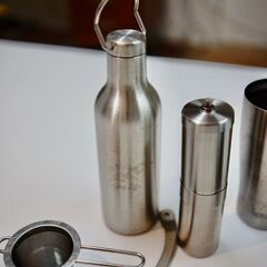 コーヒー器具多数の画像