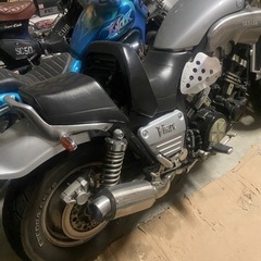 v-max1200！！値下げ中！！バイク　大型の画像